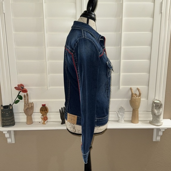True Religion PIPED TRUCKER DENIM JACKET in Night Lights - Picture 3 of 12